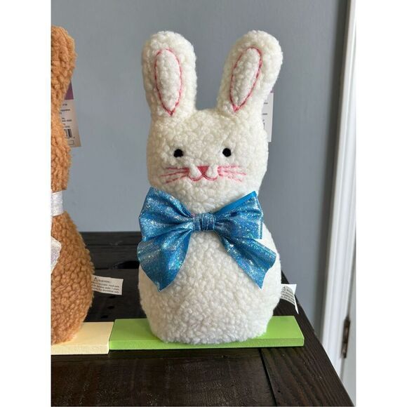 Target Spritz brown and white plush Easter bunny decorations - Picture 4 of 6